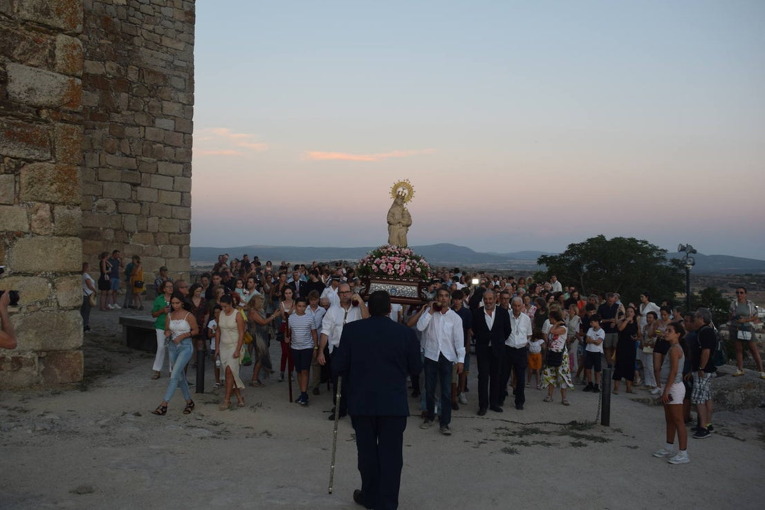 Bajada de la Patrona a la iglesia de San Martín