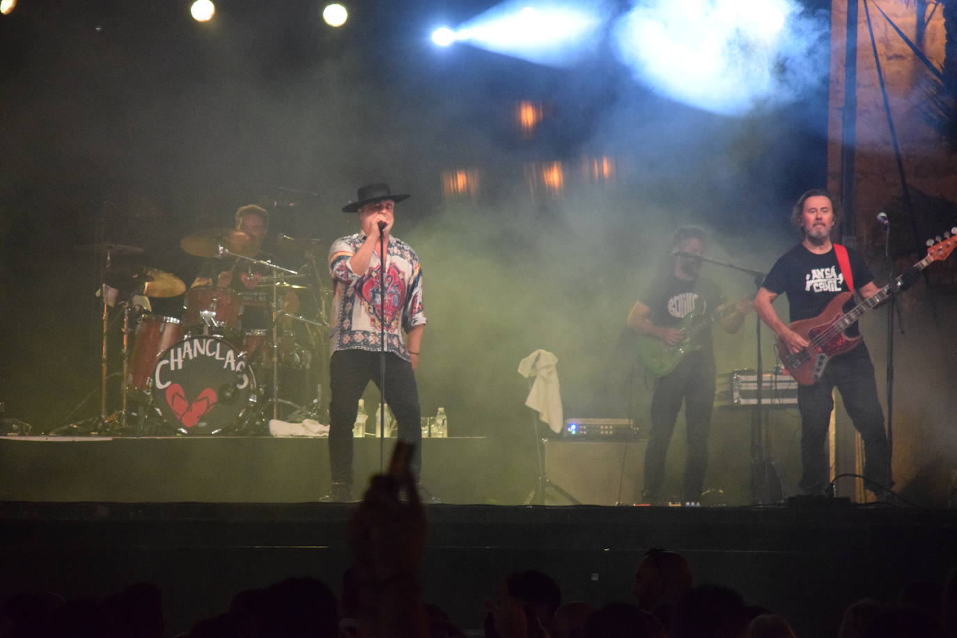 Gran ambiente en el día de la capea de las mujeres