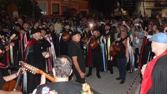 La tuna de Huertas vuelve a inundar de alegría hogares y barriadas