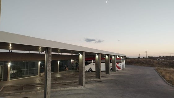 Comienzan las mejoras de la iluminación previstas en la estación de autobuses