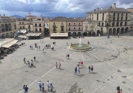 La nueva ordenanza regulará las terrazas de la plaza Mayor, así como de otros lugares de la icudad.