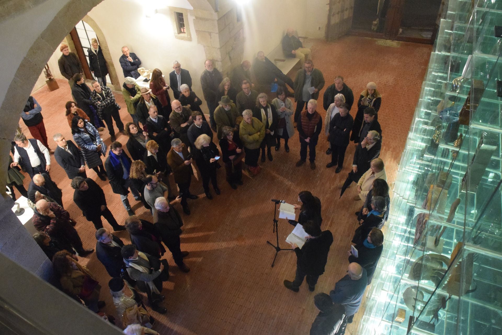 Protagonistas de 'Altitud Etérea: Mínimo Tamaño Grande'