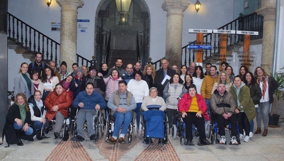 Aspace Cáceres Inicia la adaptación de espacios municipales con lectura fácil