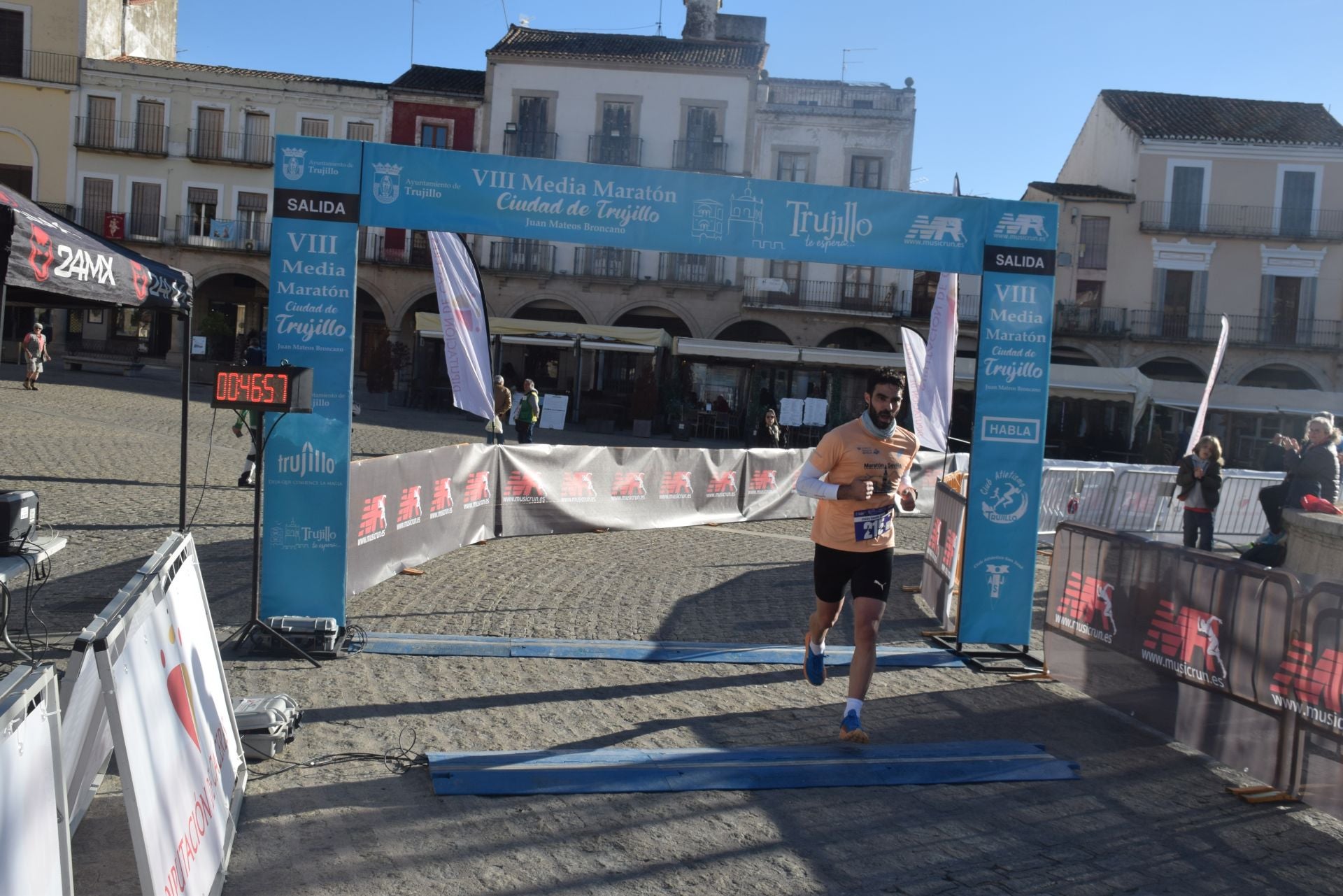 La Media Maratón Ciudad de Trujillo, con 103 corredores
