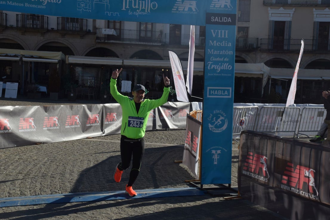 La Media Maratón Ciudad de Trujillo, con 103 corredores