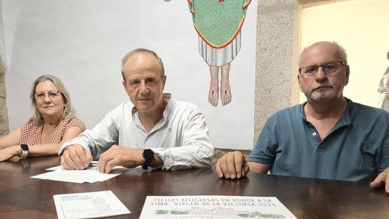 La directiva de la Hermandad Virgen de la Victoria rinde cuentas ante los asociados
