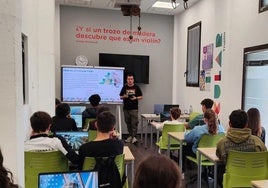 Nacho Rodríguez, coordinador del Circular FAB, en una sesión formativa