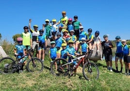 Pequeños corredores de la entidad anfitriona.