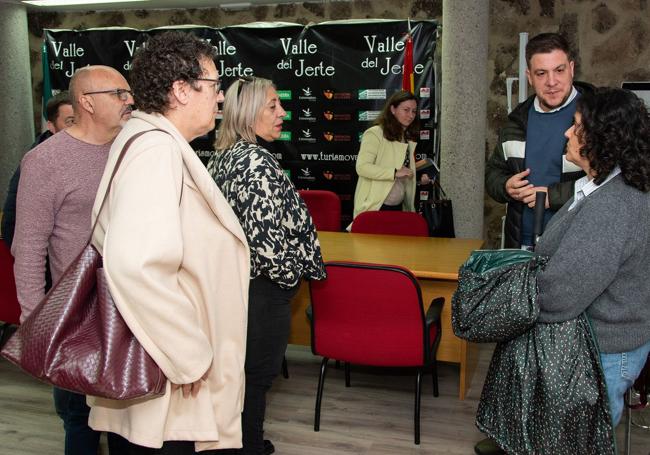 Se practicó la escucha activa de sus preocupaciones.