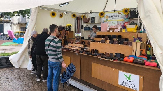 Corrida de toros, feria de artesanía y mercadillo solidario, como alternativa a la feria