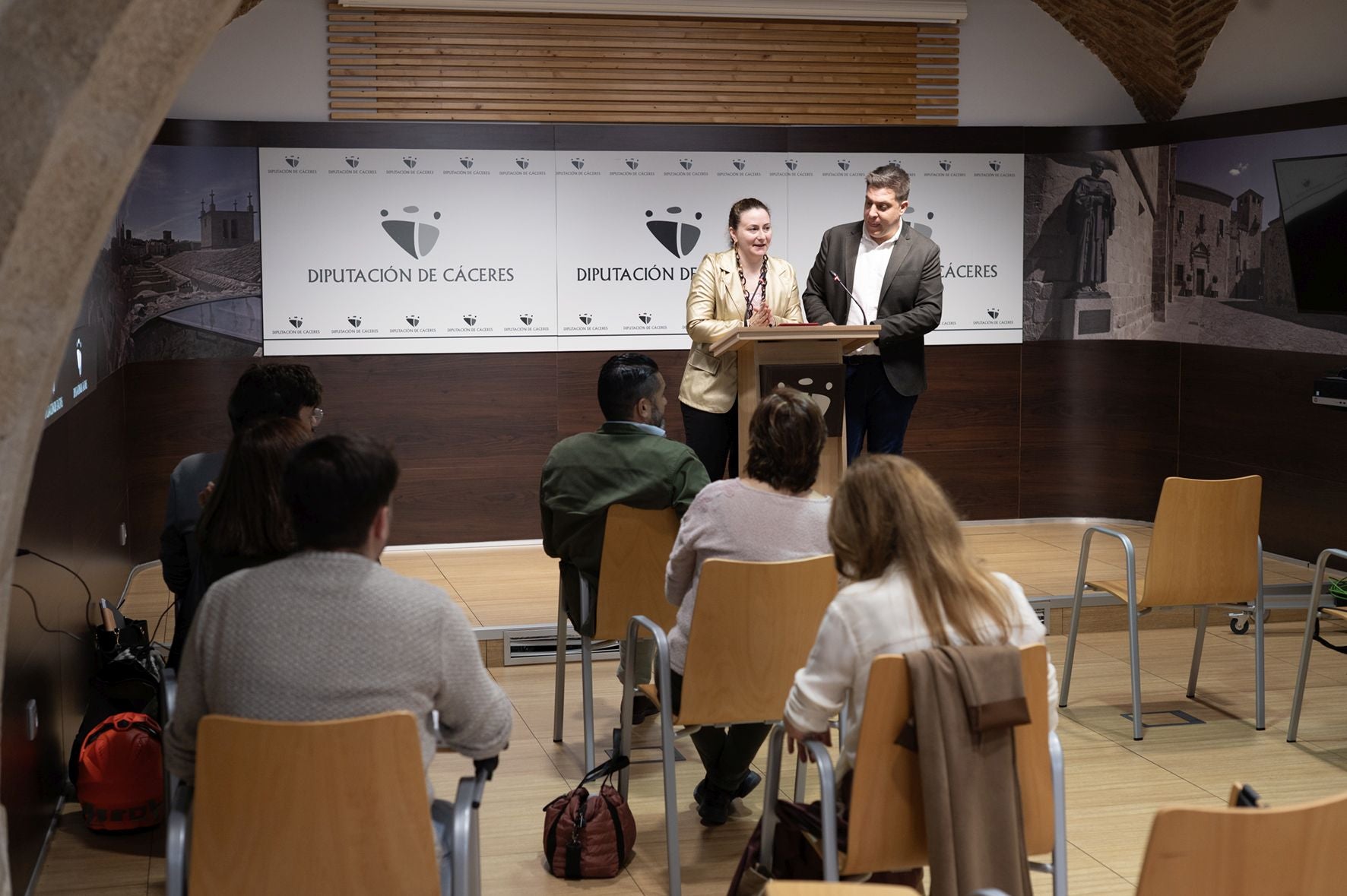 La Diputación de Cáceres pone en marcha un nuevo servicio en materia de legalidad urbanística