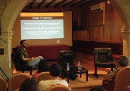 Diego del Pozo, en su ponencia celebrada ayer.