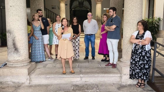 Lectura del manifiesto con motivo del Día del Orgullo LGTBI+