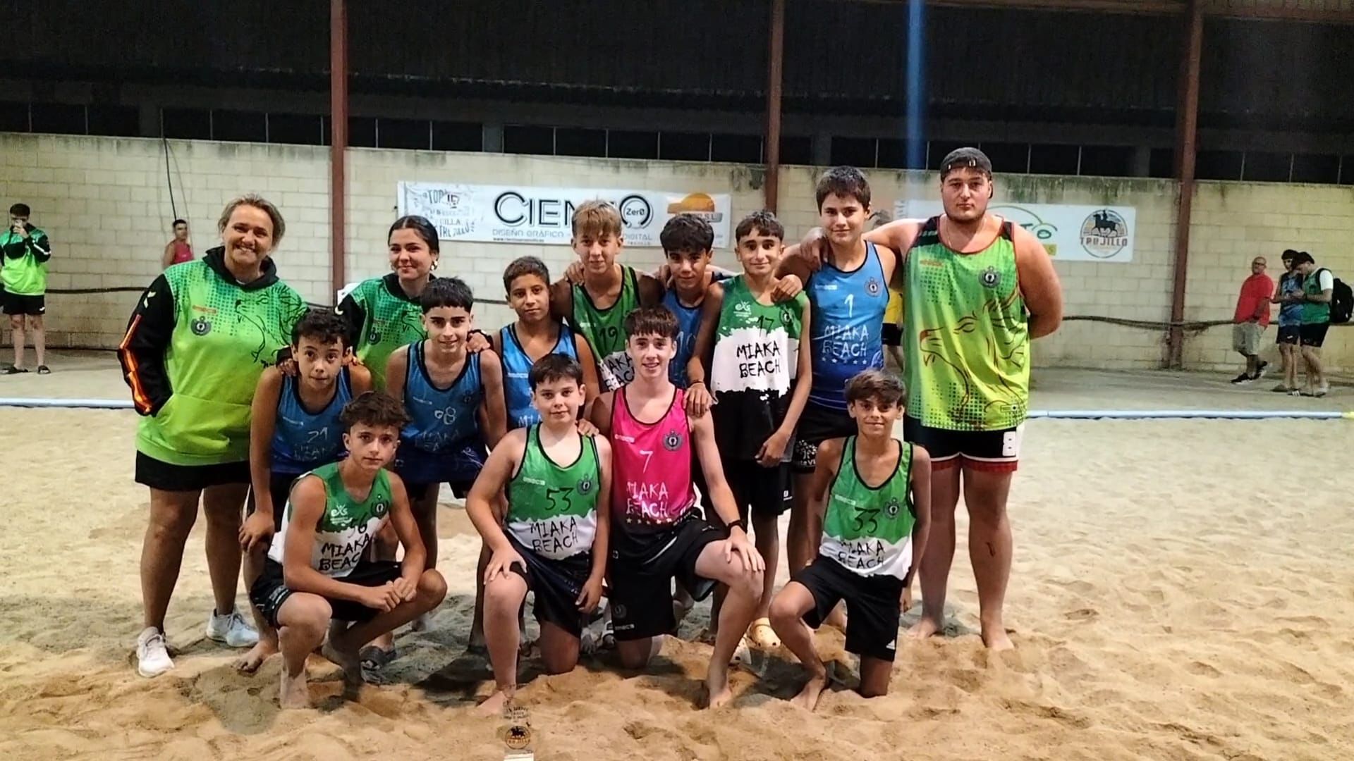 Gran participación en el V Torneo Balonmano Playa Ciudad de Trujillo