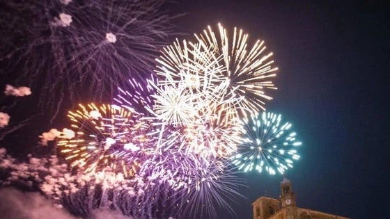 El Consistorio plantea dos días para tirar los fuegos artificiales de las fiestas