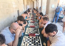 Jugadores en el torneo desarrollado ayer.