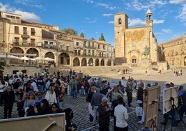 Exposición de obras en la primera edición