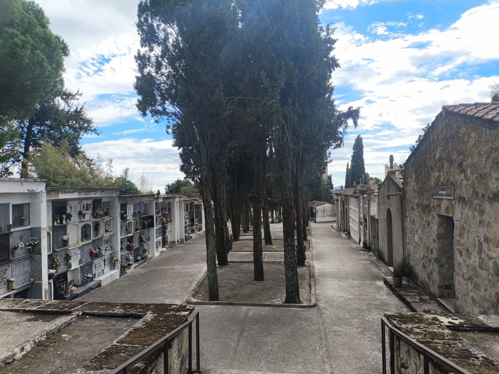 Los cementerios amplian su horario de apertura por Los Santos