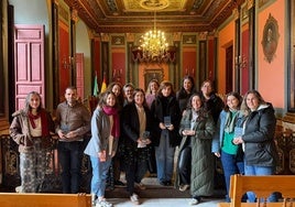 Premiados con representantes del Ayuntamiento.