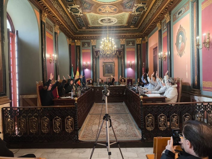 El Pleno aprueba por unanimidad la Relación de Puestos de Trabajo municipal