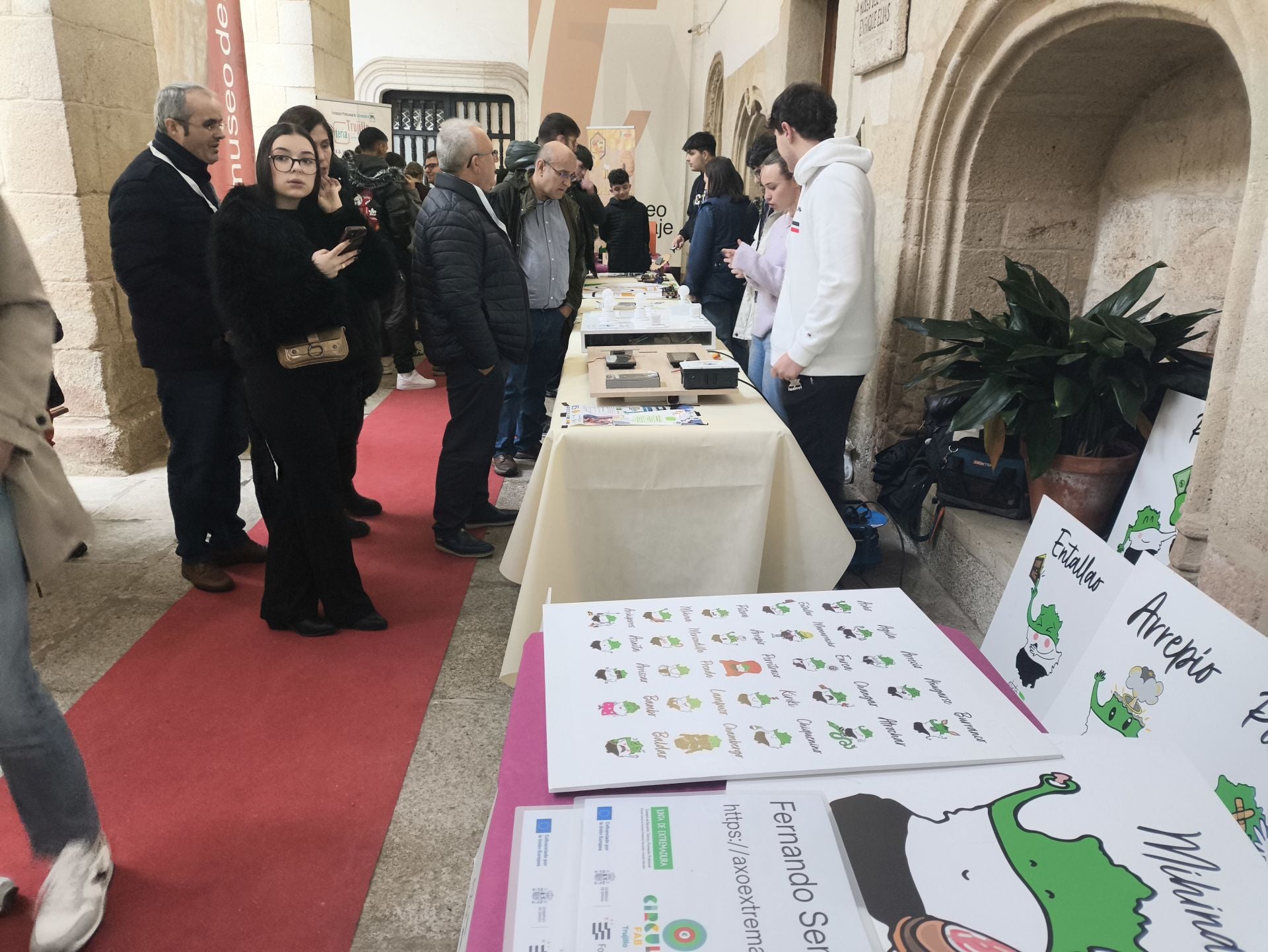 Gran participación en la II Feria de FP de Trujillo