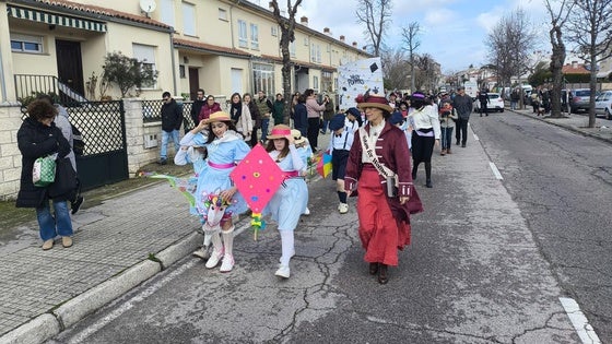 Mary Poppins en el desfile de Carnaval de Las Américas