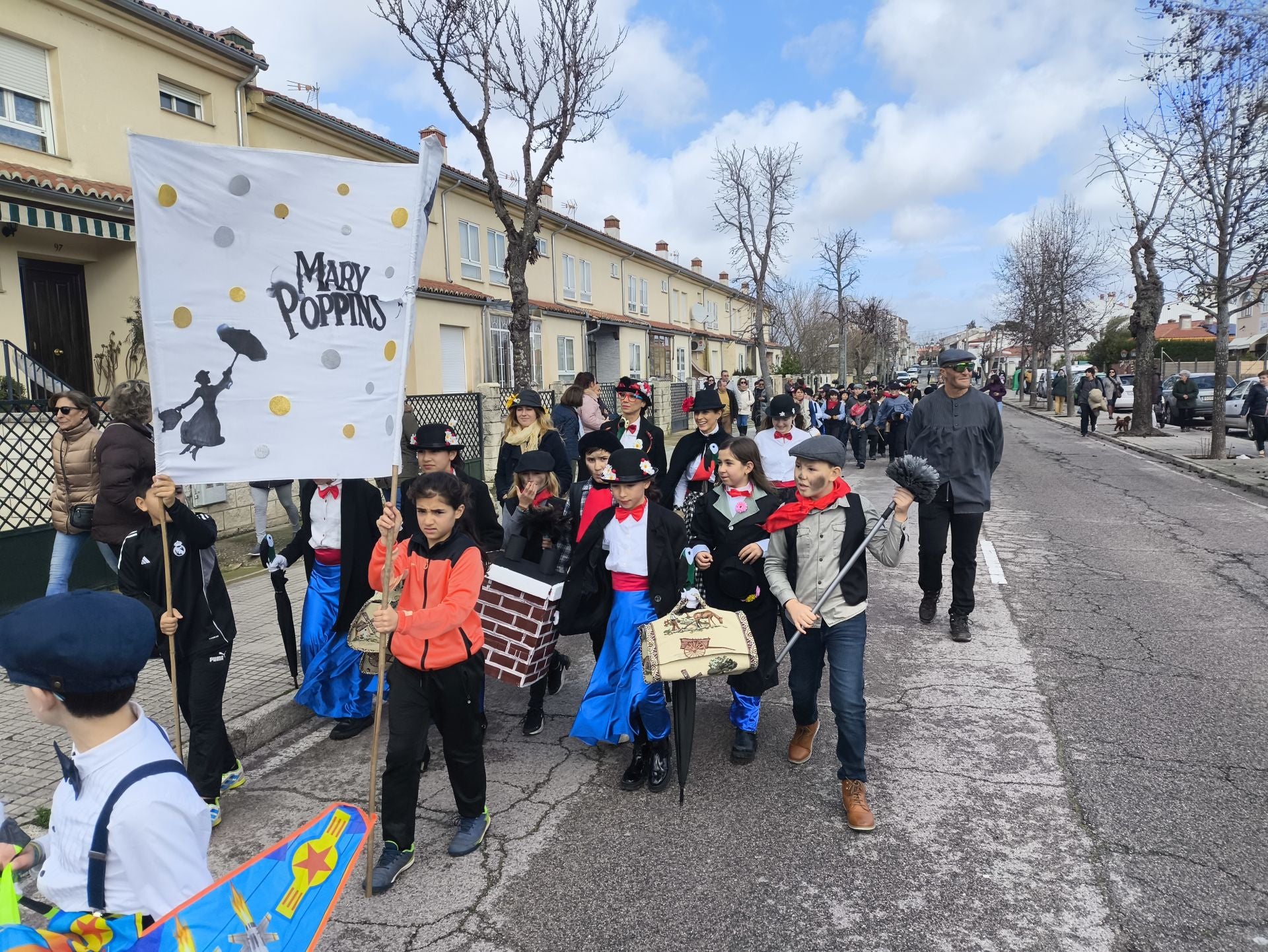 Mary Poppins en el desfile de Carnaval de Las Américas