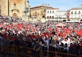 Asistentes en la fiesta del Chíviri