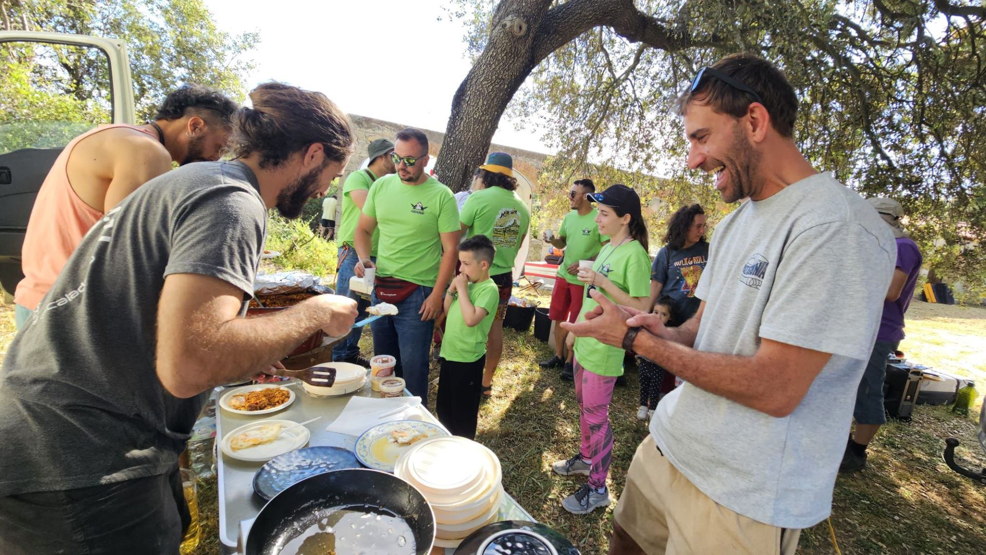 Gran convivencia del club de escalada El Berrocal