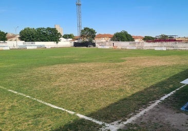 El campo de fútbol sufrió daños por el temporal de principios de año