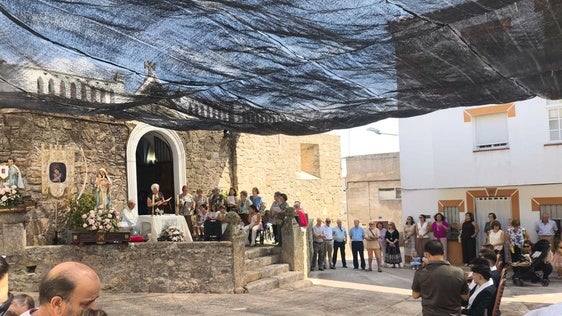 La misa celebrada en Belén, ayer.