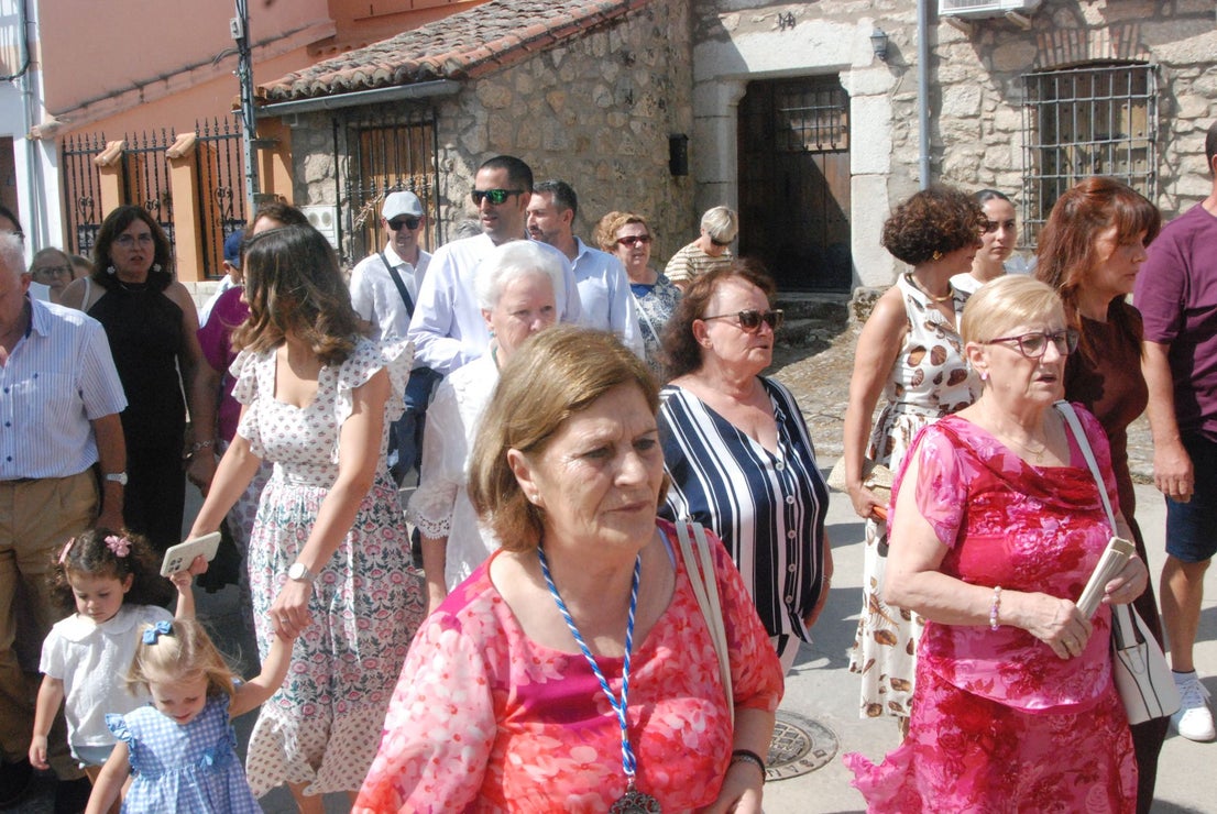 Belén celebró la procesión con la Patrona