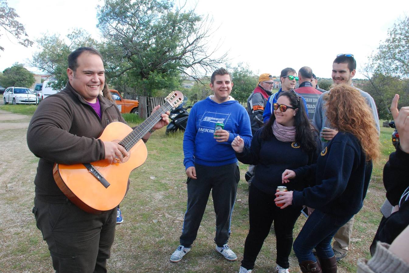 Buen ambiente en la convivencia de la hermandad Cristo del Perdón