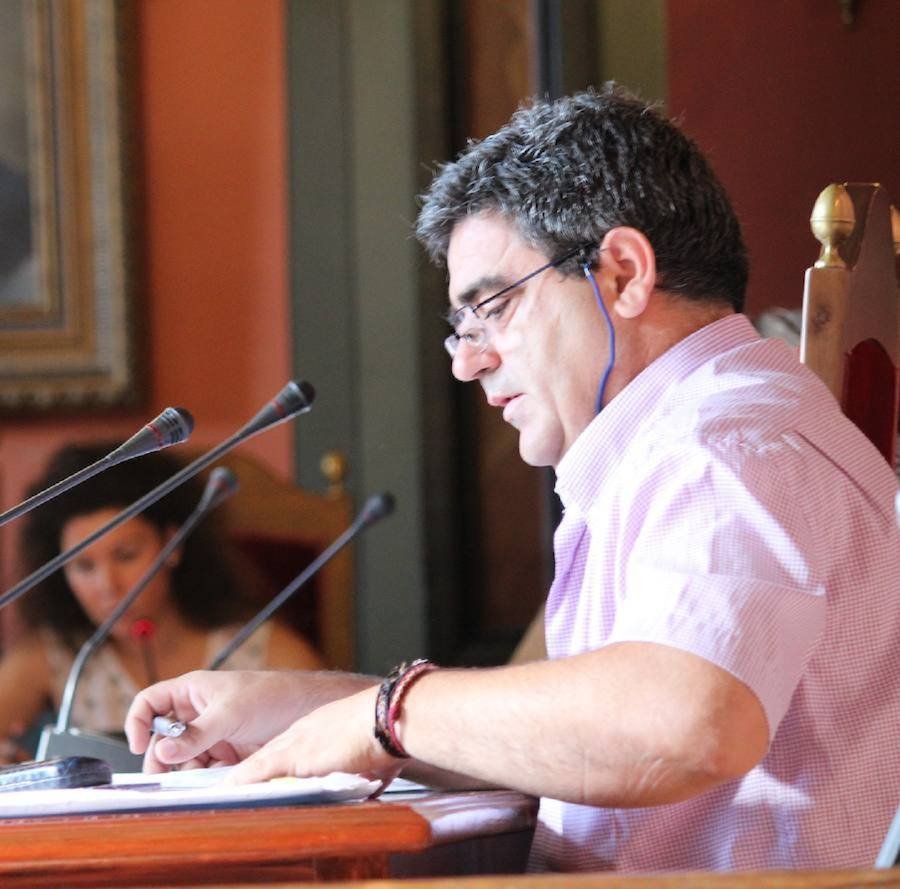 Joaquín Paredes, concejal de Izquierda Unida en el Ayuntamiento de Trujillo 