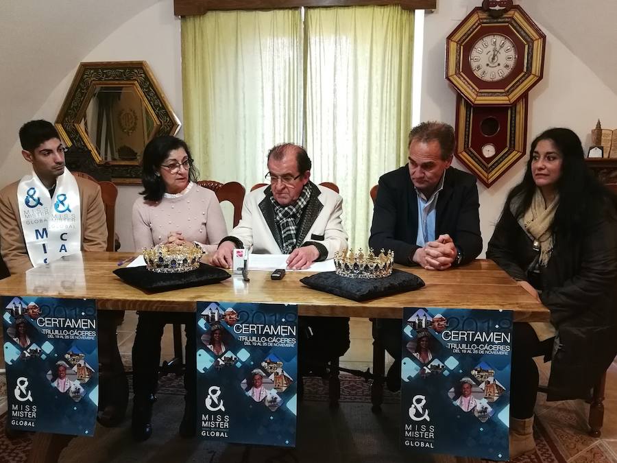 Acto de presentación del certámen 