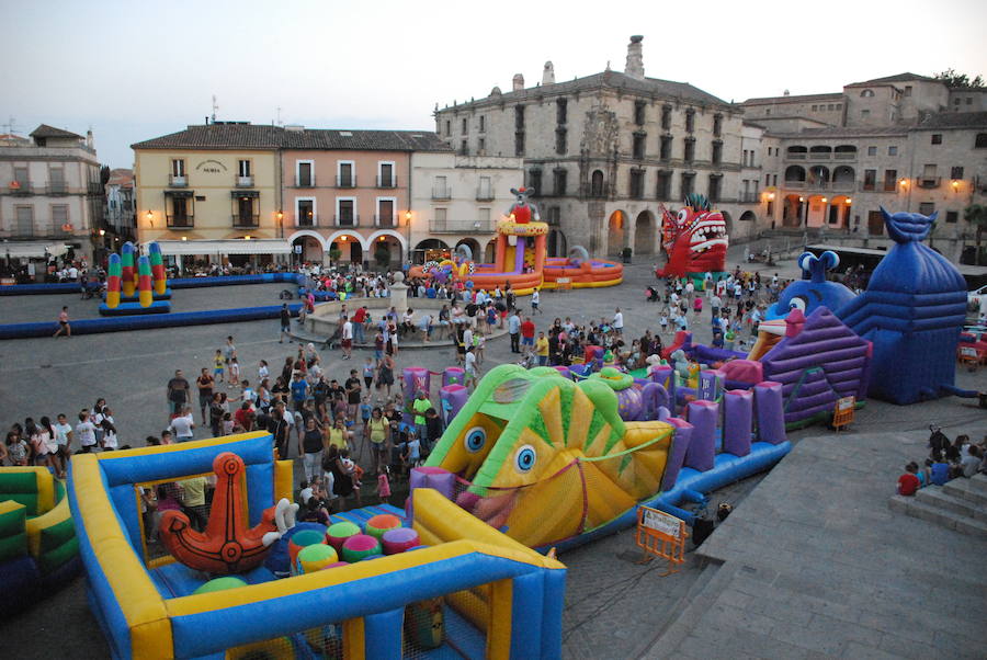 La programación infantil de las fiestas se desarrolla con buena aceptación