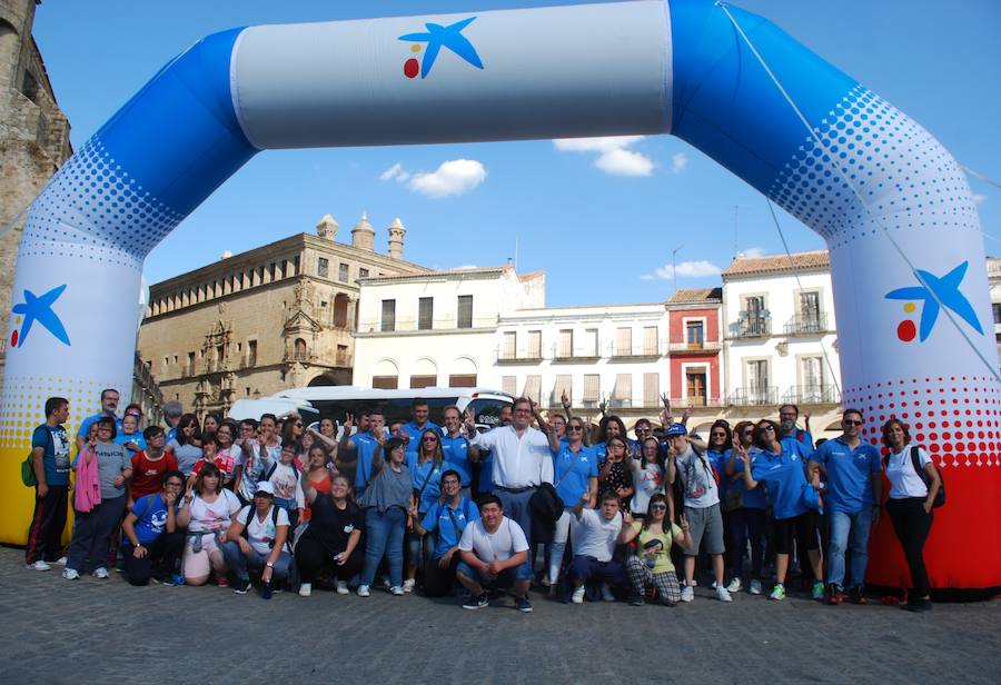 Participantes en la jornadas, junto a los responsables 