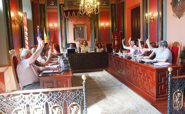 Sesión plenaria celebrada en el Ayuntamiento 