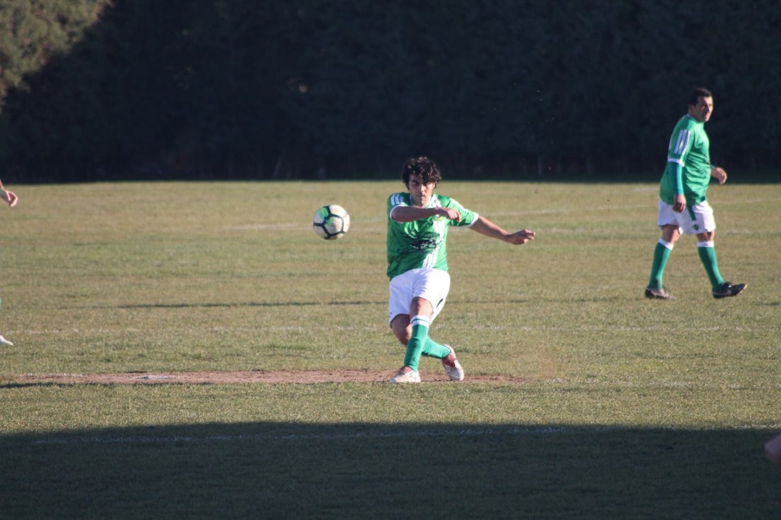 Imágenes del encuentro de semifinales de la Copa Luiqui de Veteranos disputado en el Municipal de San Roque y que terminó 1-3 (30-12-2018)