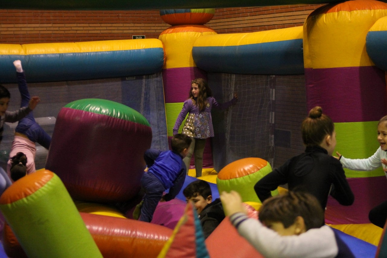 Algunas imágenes de la quinta edición de Valverdilandia celebrada en el pabellón polideportivo de Valverde de Leganés (29-12-2018)