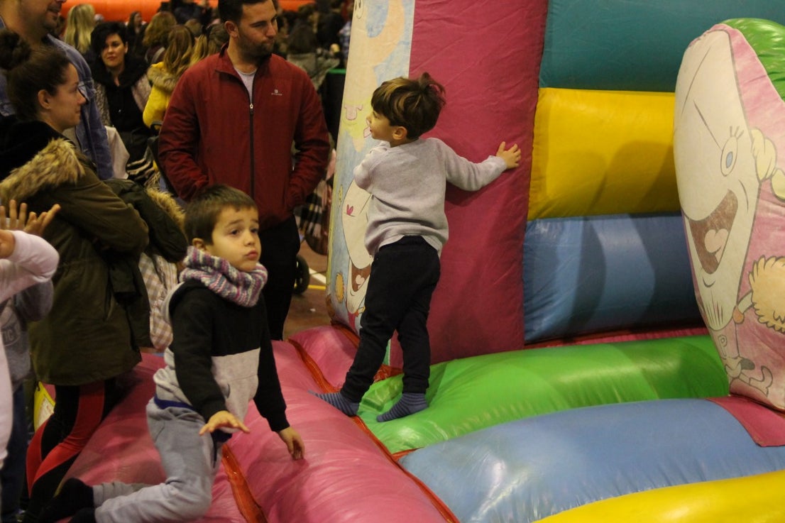 Algunas imágenes de la quinta edición de Valverdilandia celebrada en el pabellón polideportivo de Valverde de Leganés (29-12-2018)