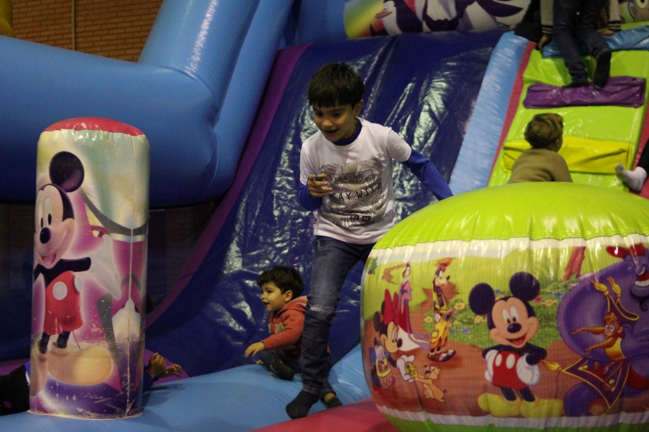 Algunas imágenes de la quinta edición de Valverdilandia celebrada en el pabellón polideportivo de Valverde de Leganés (29-12-2018)