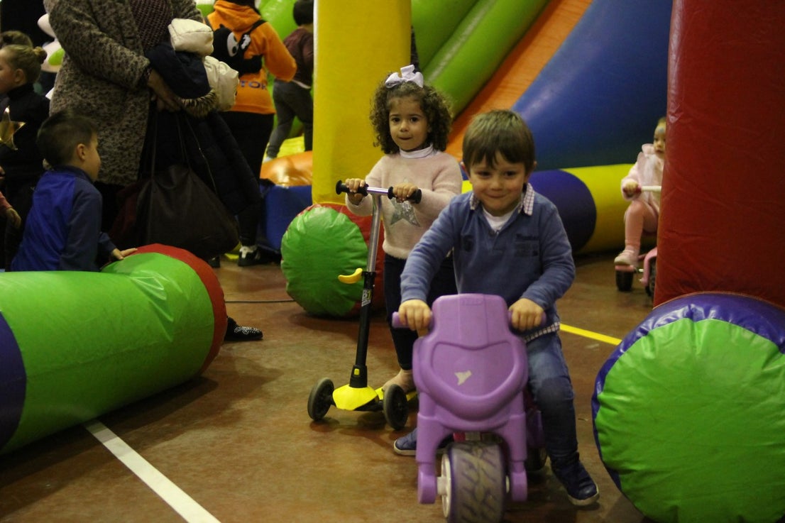 Algunas imágenes de la quinta edición de Valverdilandia celebrada en el pabellón polideportivo de Valverde de Leganés (29-12-2018)