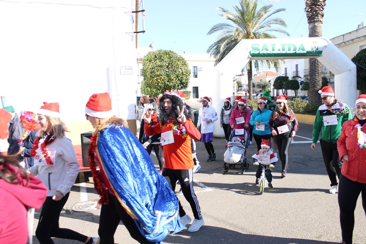Algnas imágenes de la tercera edición de la San Silvestre Solidaria 2018, celebrada en Valverde de Leganés (30-12-2018)