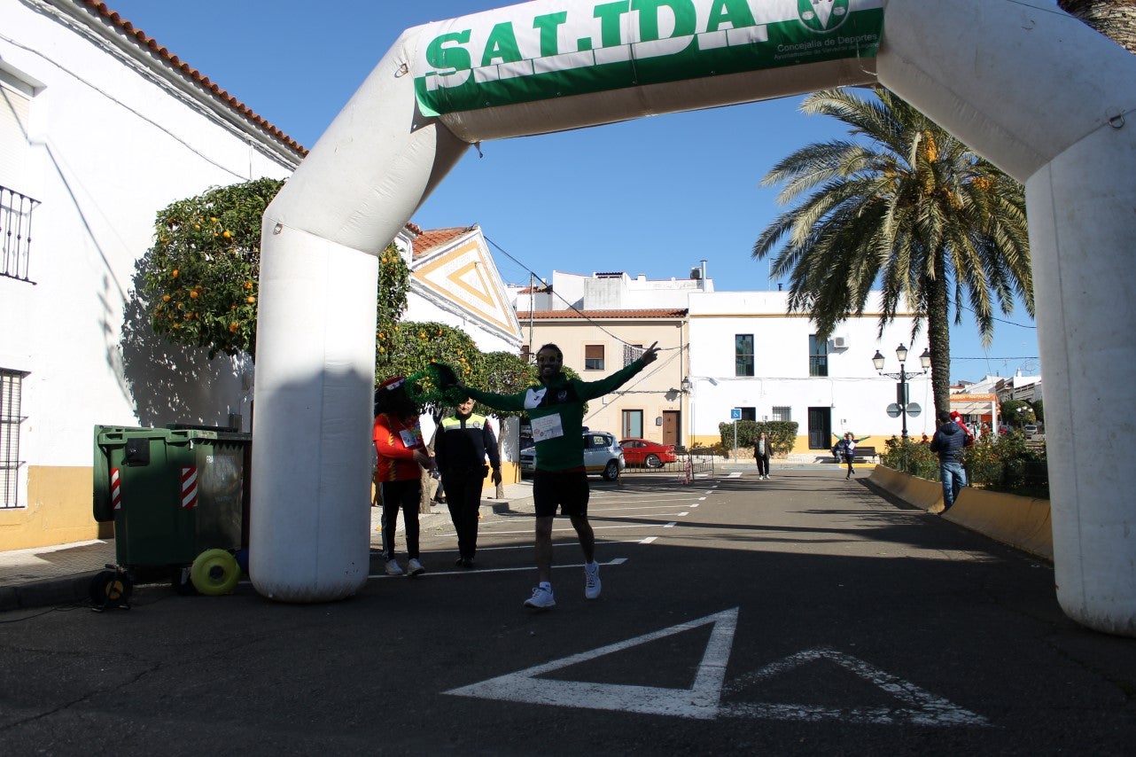 Algunas imágenes de la tercera edición de la San Silvestre Solidaria 2018, celebrada en Valverde de Leganés (30-12-2018)