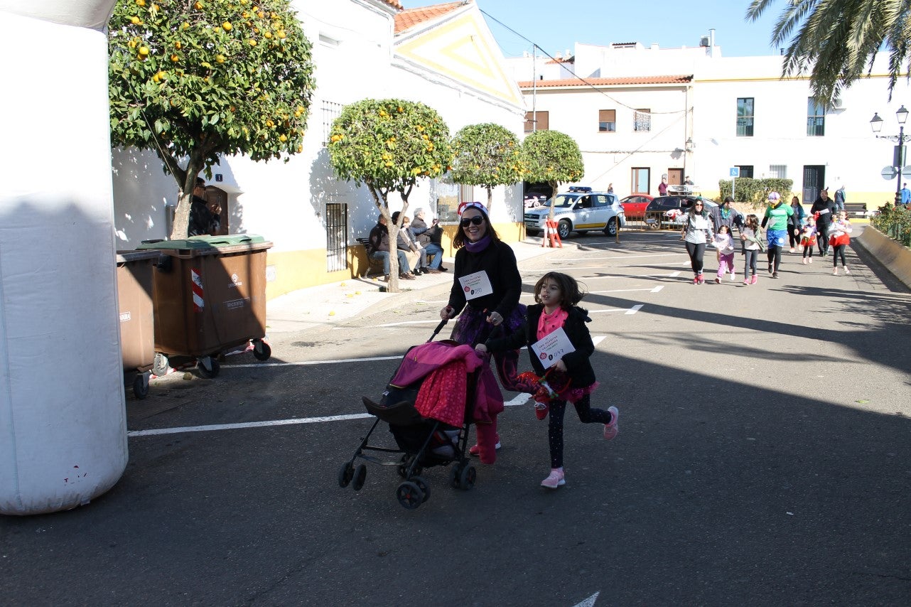 Algunas imágenes de la tercera edición de la San Silvestre Solidaria 2018, celebrada en Valverde de Leganés (30-12-2018)