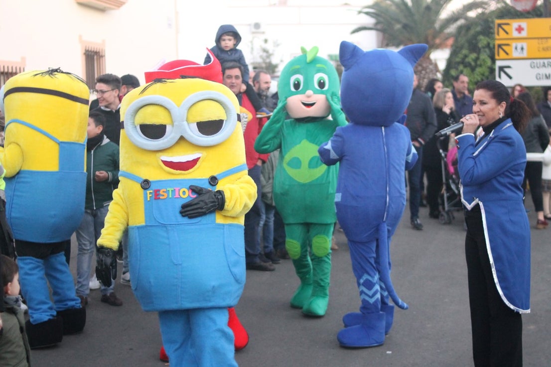 Imágenes de la cabalgata de Los Reyes Magos de Oriente en Valverde de Leganés (05-01-2019)