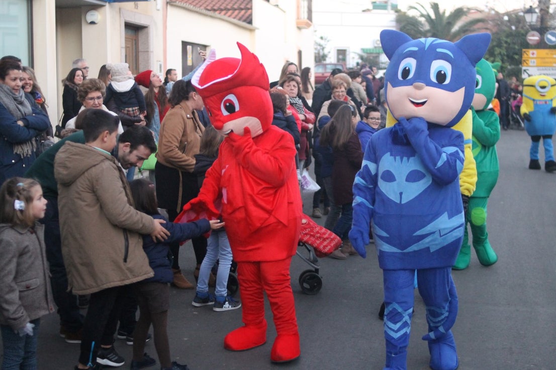 Imágenes de la cabalgata de Los Reyes Magos de Oriente en Valverde de Leganés (05-01-2019)