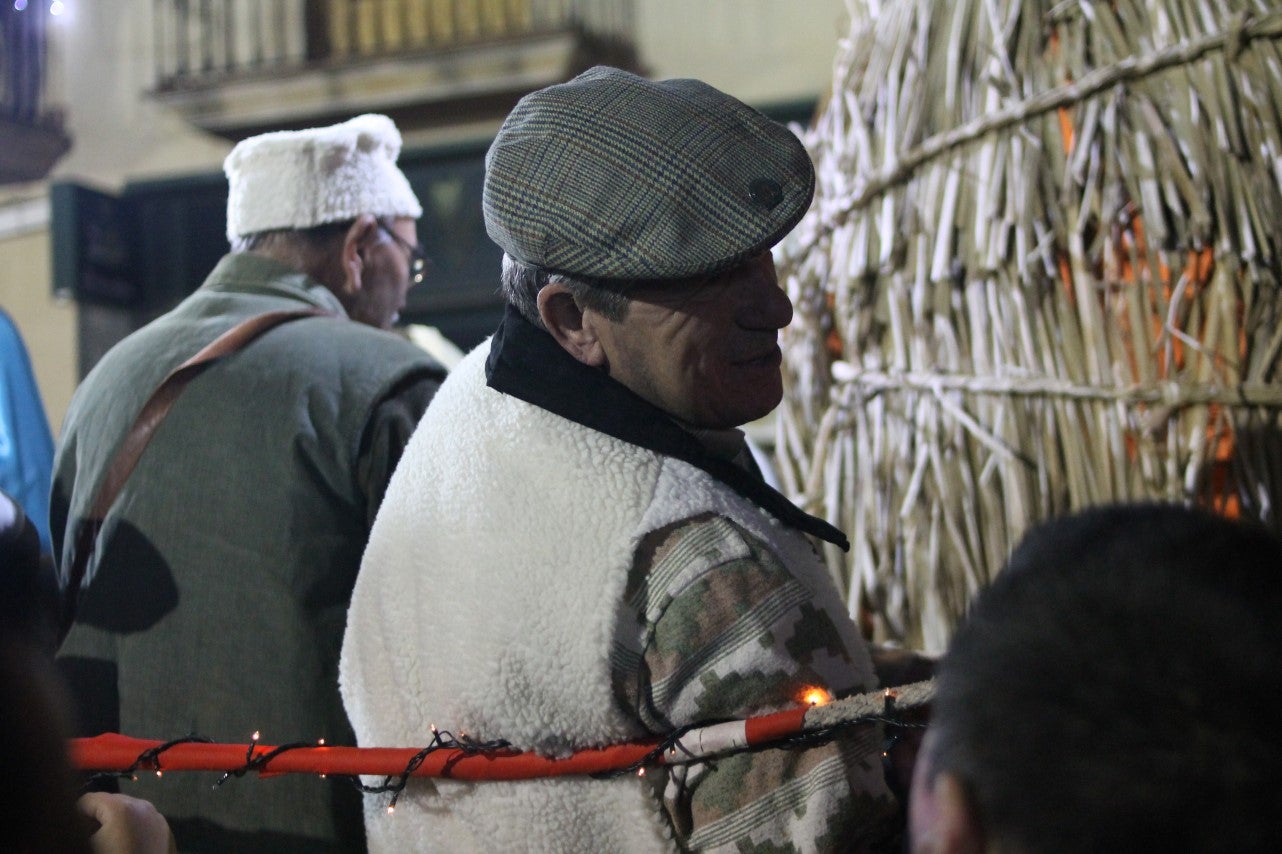 Algunas imágenes de la cabalgata de Los Reyes Magos de Oriente en Valverde de Leganés (05-01-2019)