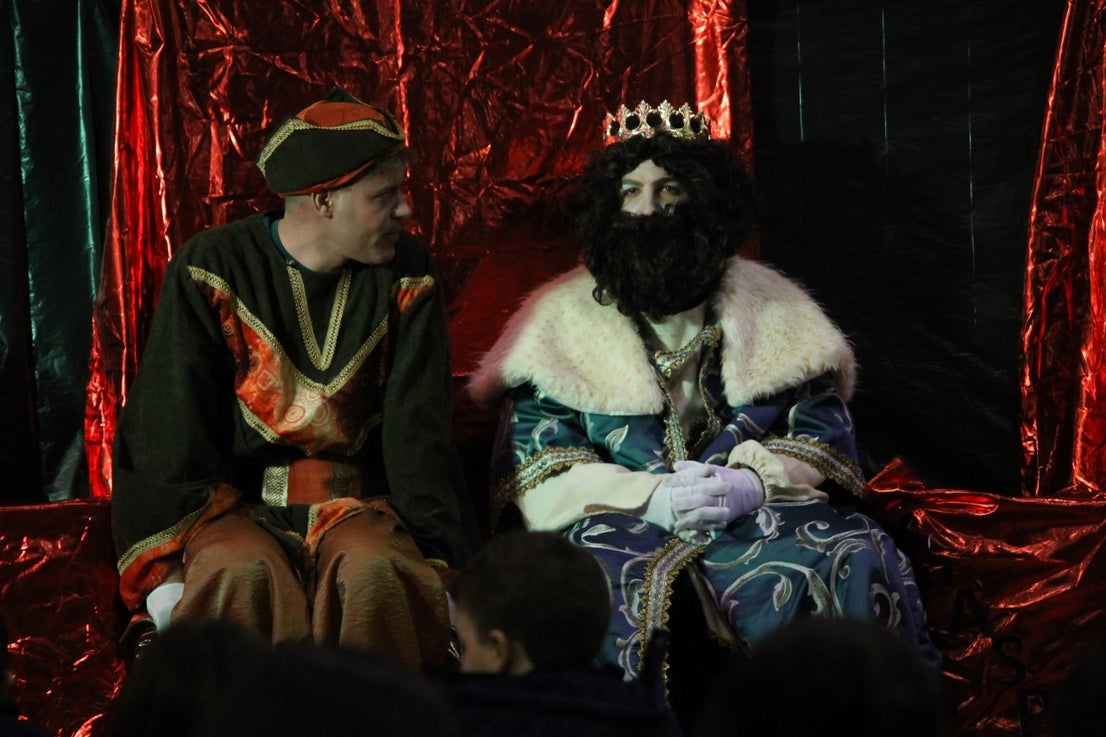 Algunas imágenes de la cabalgata de Los Reyes Magos de Oriente en Valverde de Leganés (05-01-2019)